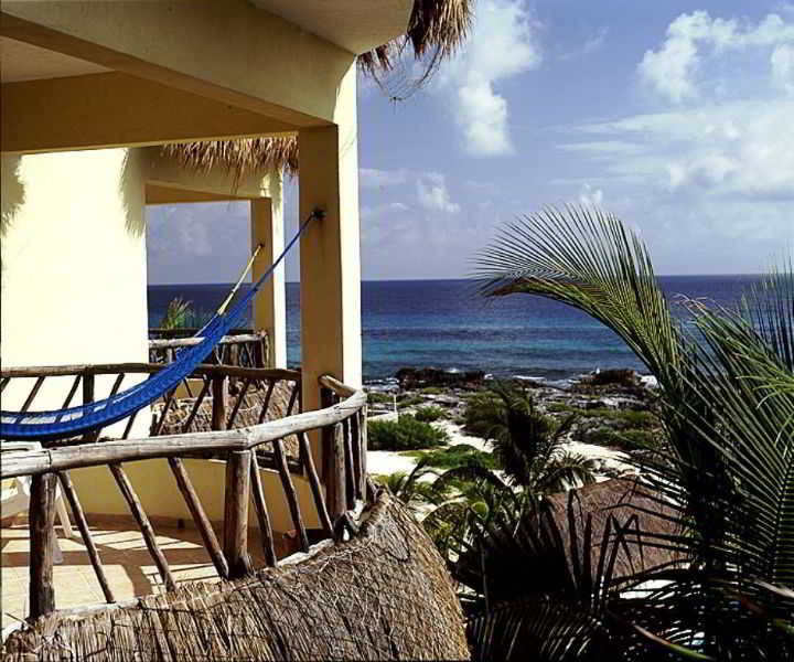 Hotel Playa La Media Luna Isla Mujeres Exteriör bild