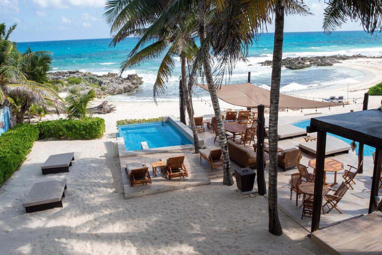 Hotel Playa La Media Luna Isla Mujeres Exteriör bild