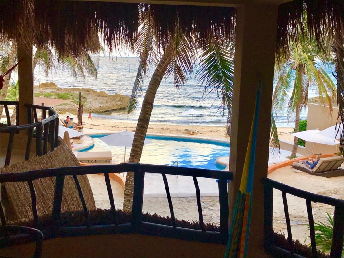 Hotel Playa La Media Luna Isla Mujeres Exteriör bild